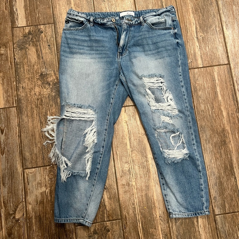 Kancan Distressed boyfriend Jean size 31